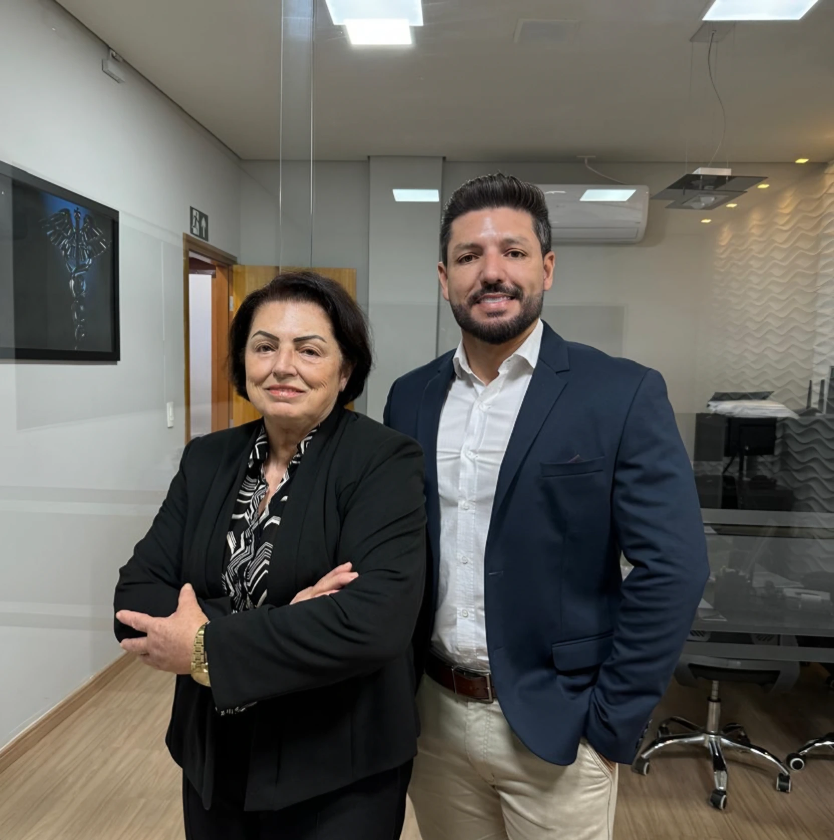 Rodrigo e Cleide, equipe da CMB Contábil